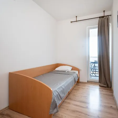 With Wifi - 23521 Zadar