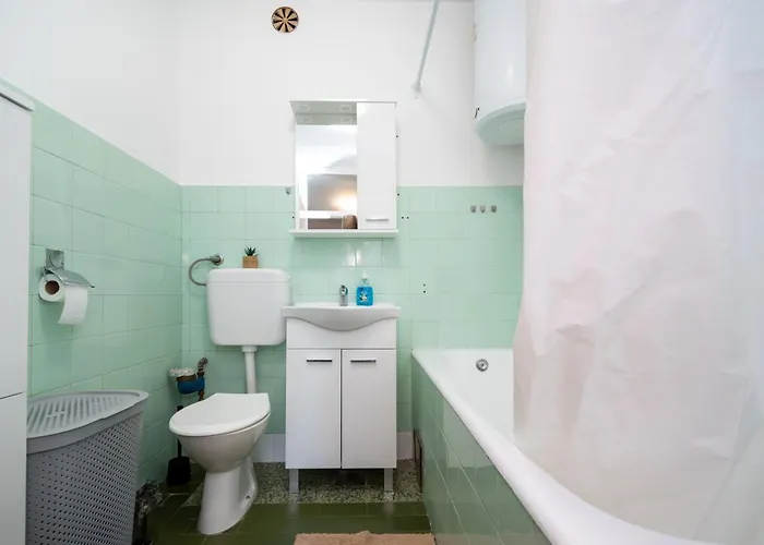 With Wifi - 23521 * Zara